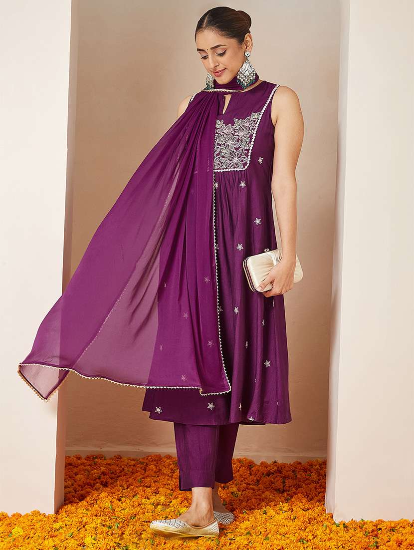 women embroidered sleeveless kurta pant with dupatta set - 22156273 -  Standard Image - 1