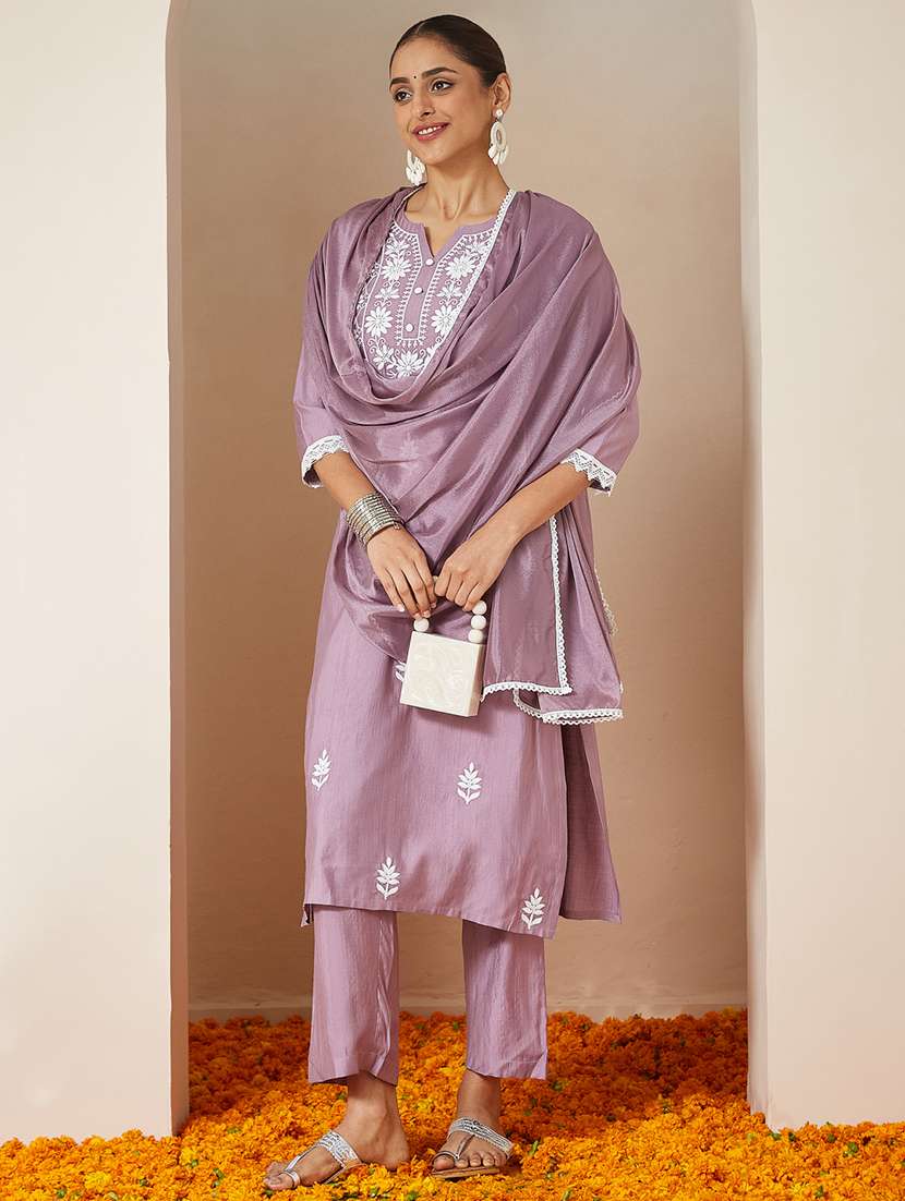 women embroidered three quarter sleeve kurta pant with dupatta set