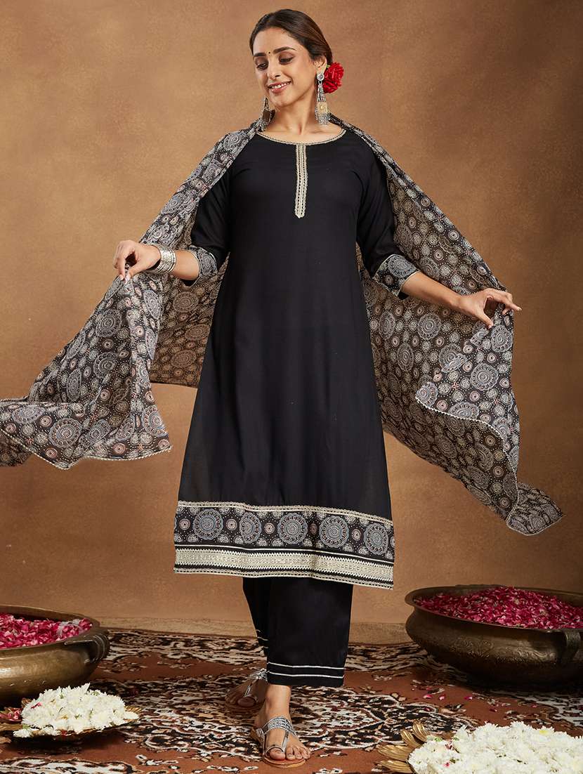 women printed three quarter sleeve kurta pant with dupatta set - 22156299 -  Standard Image - 1