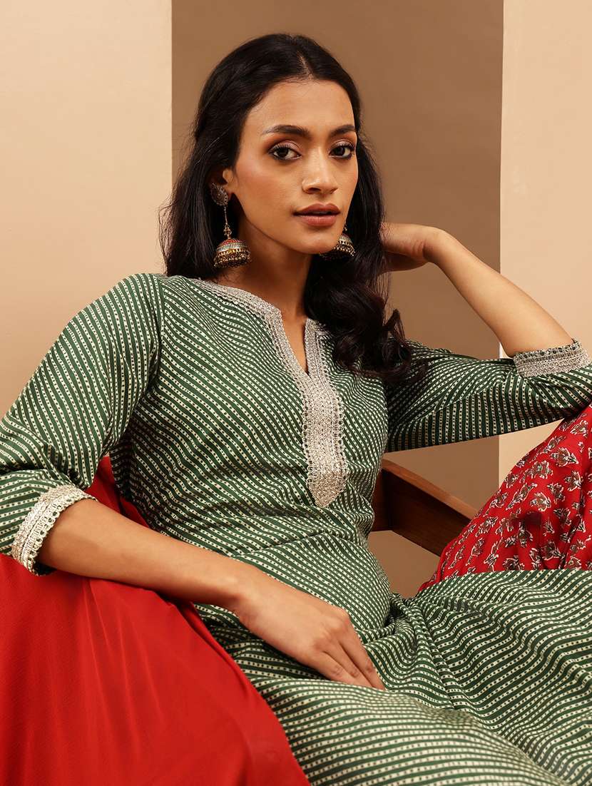 women leheriya three quarter sleeve kurta palazzo with dupatta set - 22156301 - Standard Image - 4