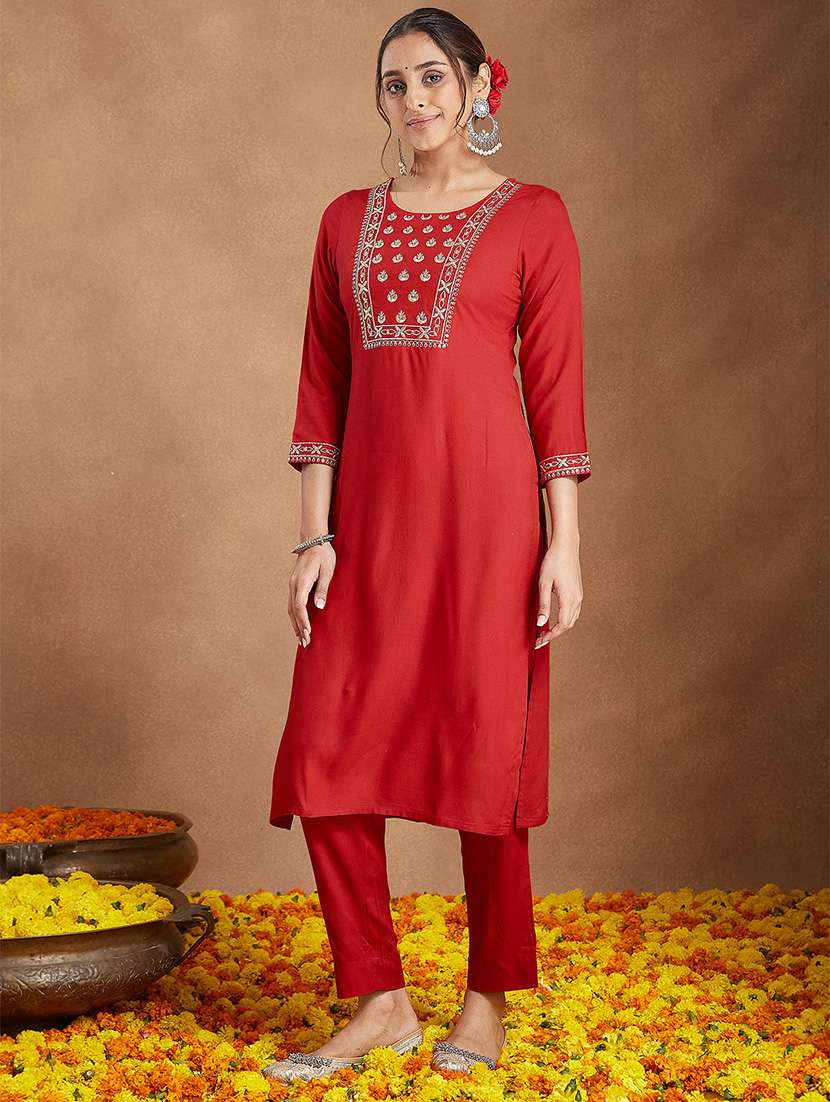 women embroidered three quarter sleeve kurta pant with dupatta set - 22156305 -  Standard Image - 1