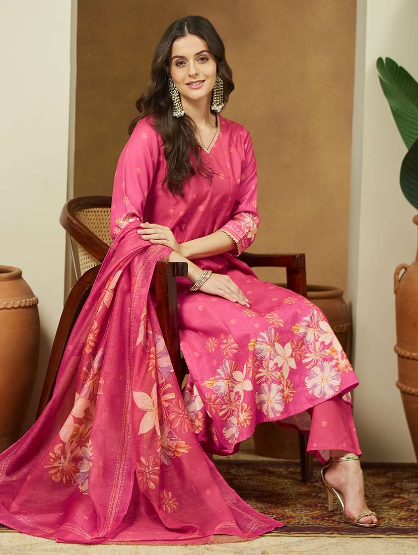 women floral three quarter sleeve kurta pant with dupatta set - 22156339 -  Standard Image - 1