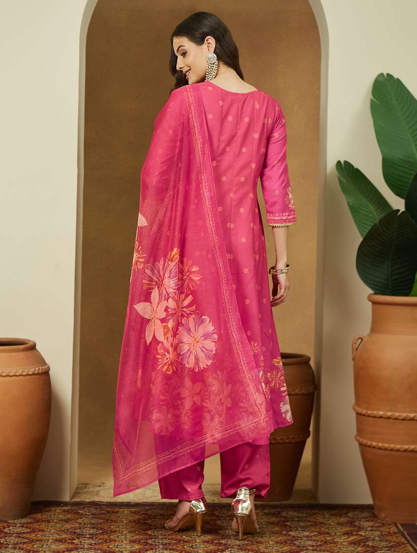 women floral three quarter sleeve kurta pant with dupatta set - 22156339 -  Standard Image - 4