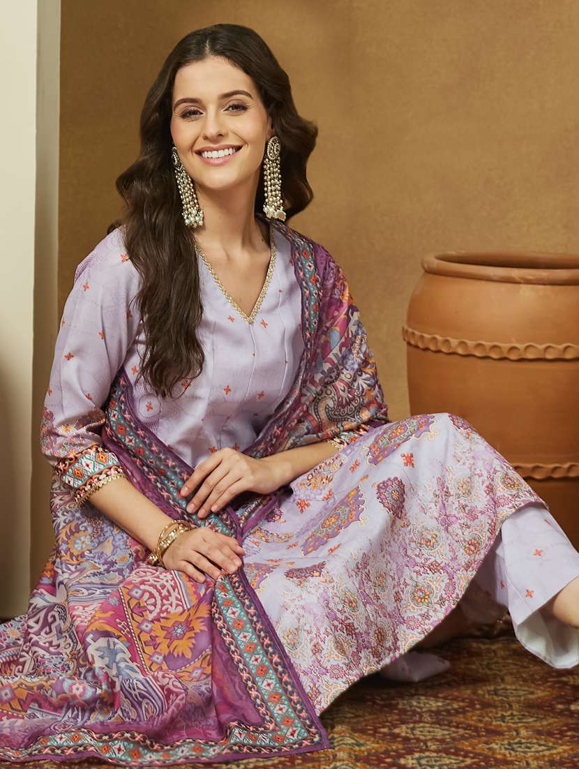 women printed three quarter sleeve kurta pant with dupatta set - 22156340 -  Standard Image - 1