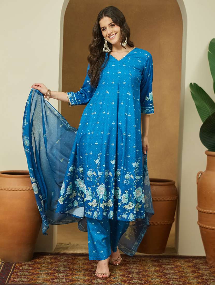 women floral three quarter sleeve kurta pant with dupatta set - 22156343 -  Standard Image - 1