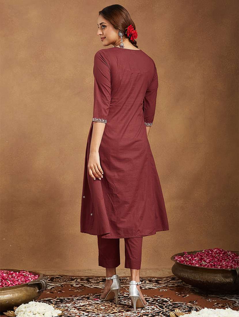 women embroidered three quarter sleeve kurta pant set - 22156374 - Standard Image - 4
