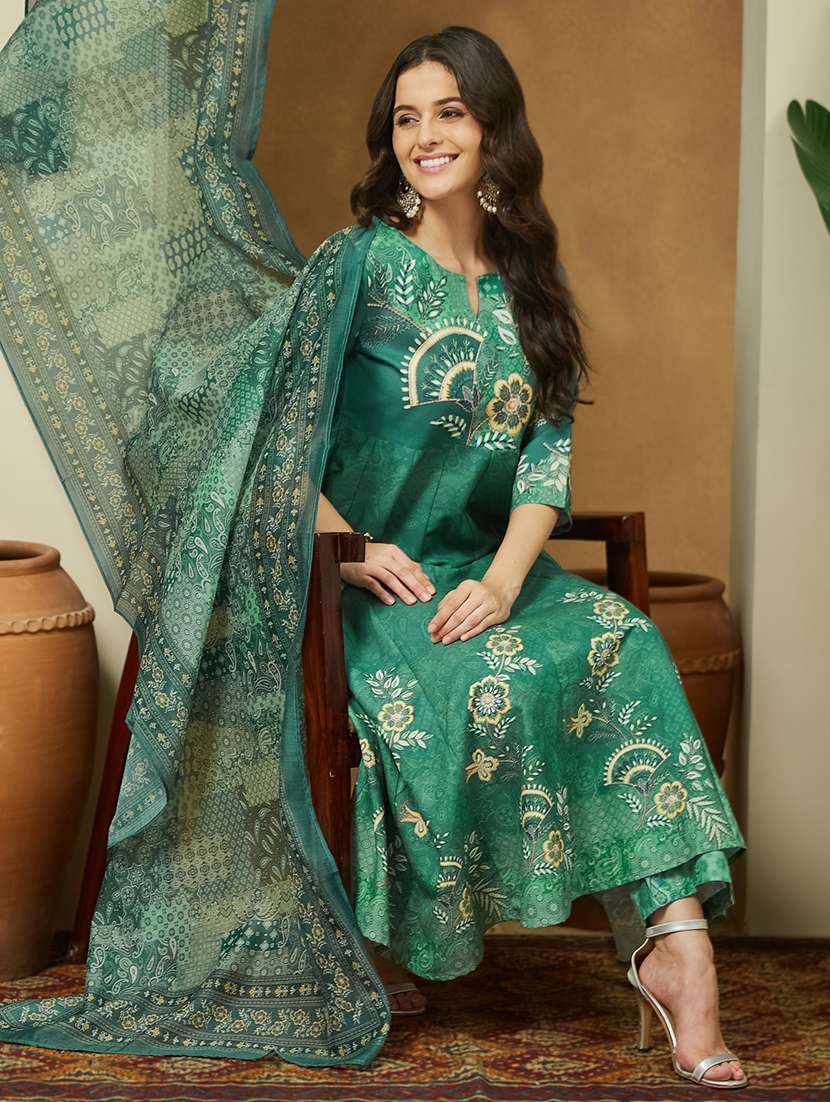 women floral three quarter sleeve kurta pant with dupatta set - 22156380 -  Standard Image - 1