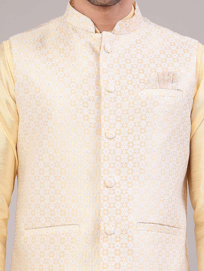 men self design mandarin neck kurta pyjama with jacket ethnic wear set - 22156844 -  Standard Image - 4