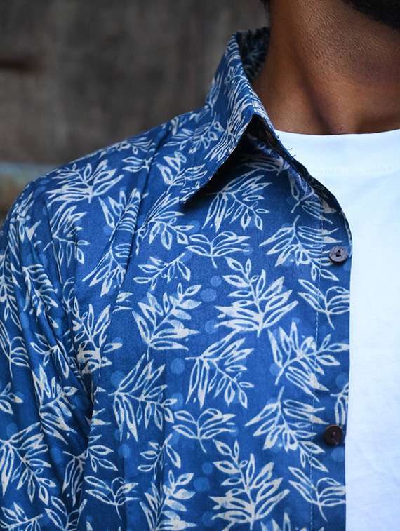 men printed short sleeve regular fit casual shirt - 22157070 -  Standard Image - 4