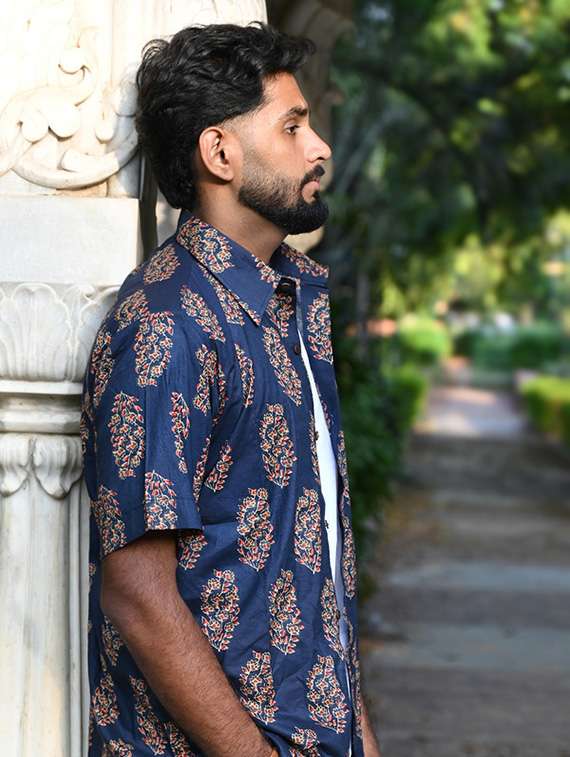 men printed short sleeve regular fit casual shirt - 22157081 -  Standard Image - 1