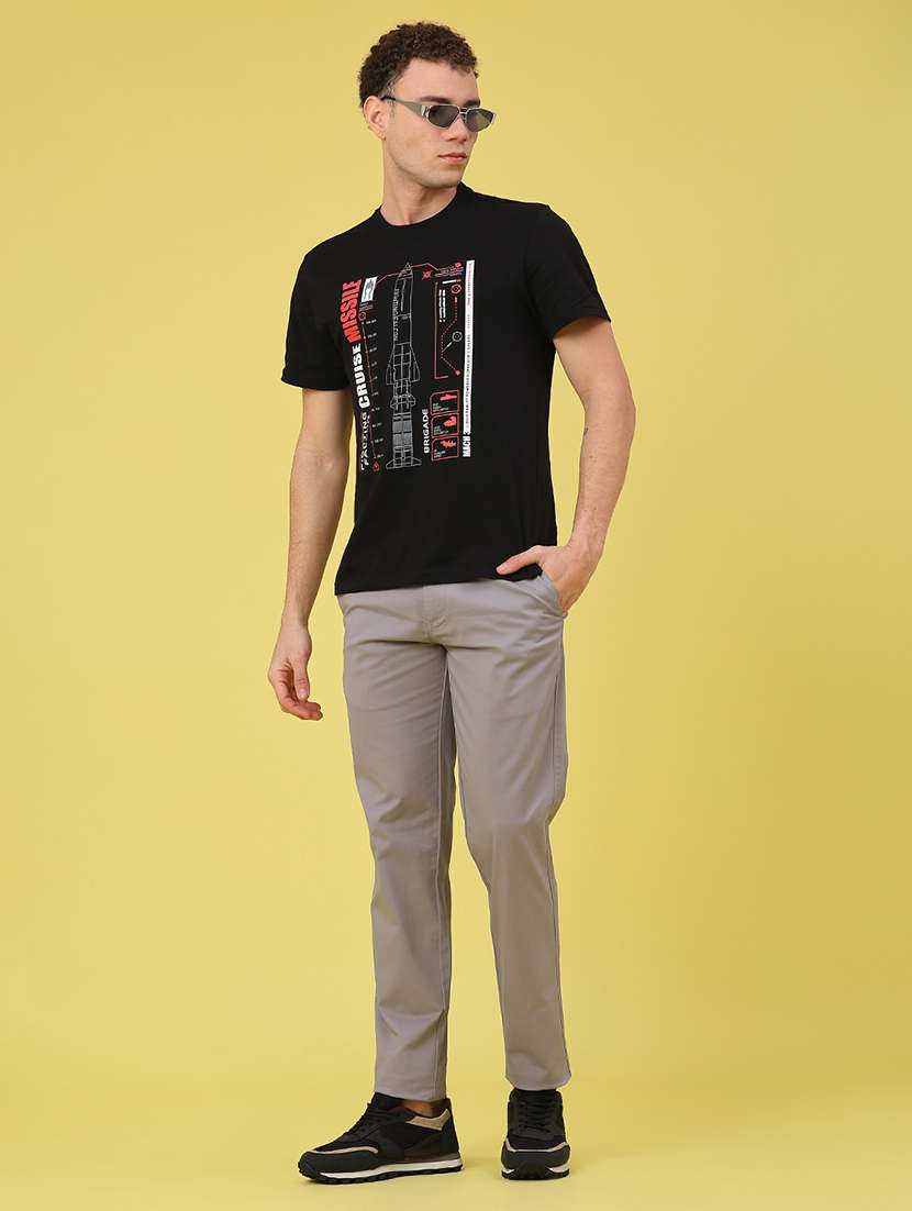 men solid mid rise chinos casual trouser - 22157147 -  Standard Image - 4