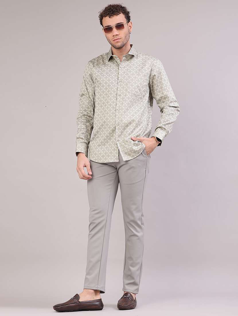 men solid mid rise slim fit casual chino - 22158439 -  Standard Image - 4