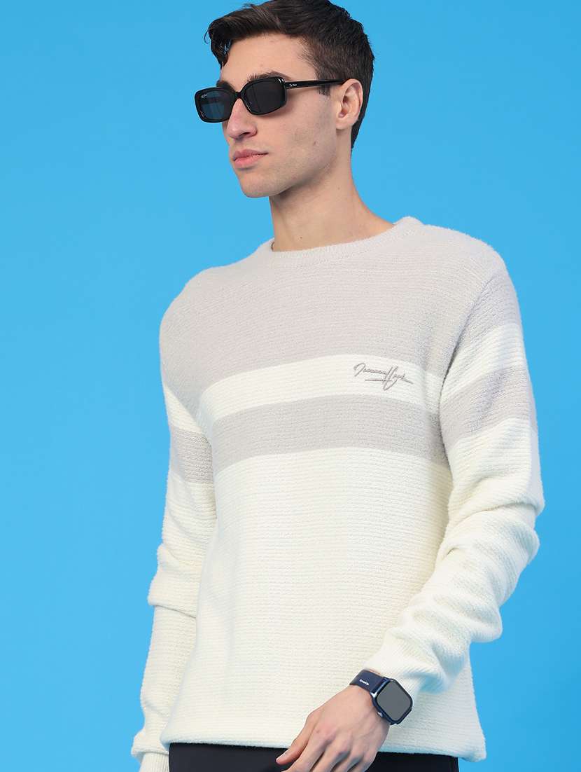 men color blocked long sleeve pullover