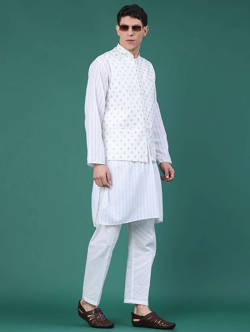 men self design mandarin neck nehru jacket  - 22158518 -  Standard Image - 4