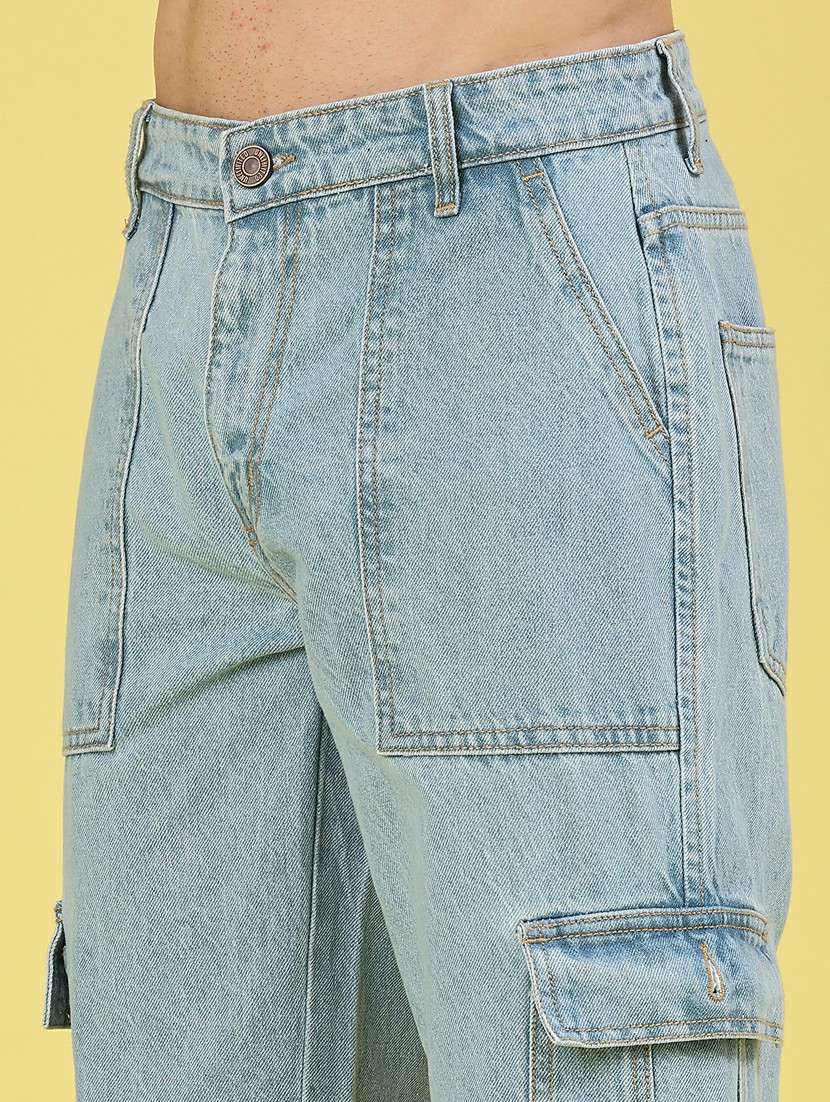 men solid mid rise regular fit cargo  - 22159577 -  Standard Image - 1