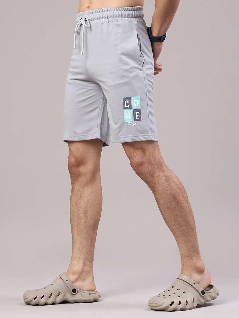 men solid mid rise regular fit shorts - 22160044 -  Standard Image - 1