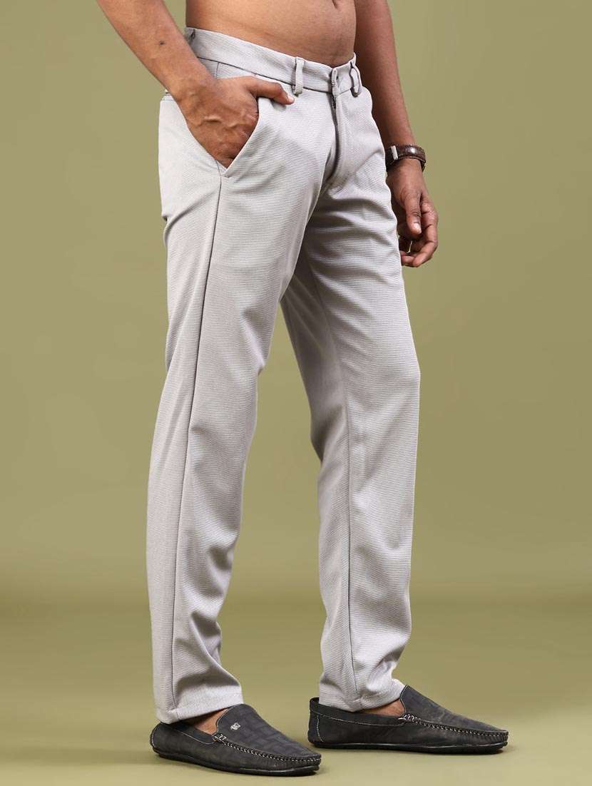 men solid mid rise chinos casual trouser