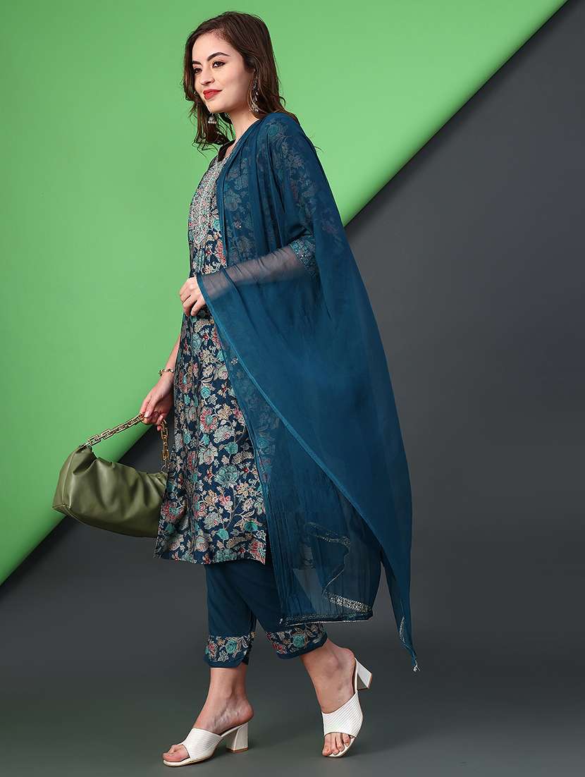 women printed kurta and pant with dupatta set - 22160389 -  Standard Image - 1