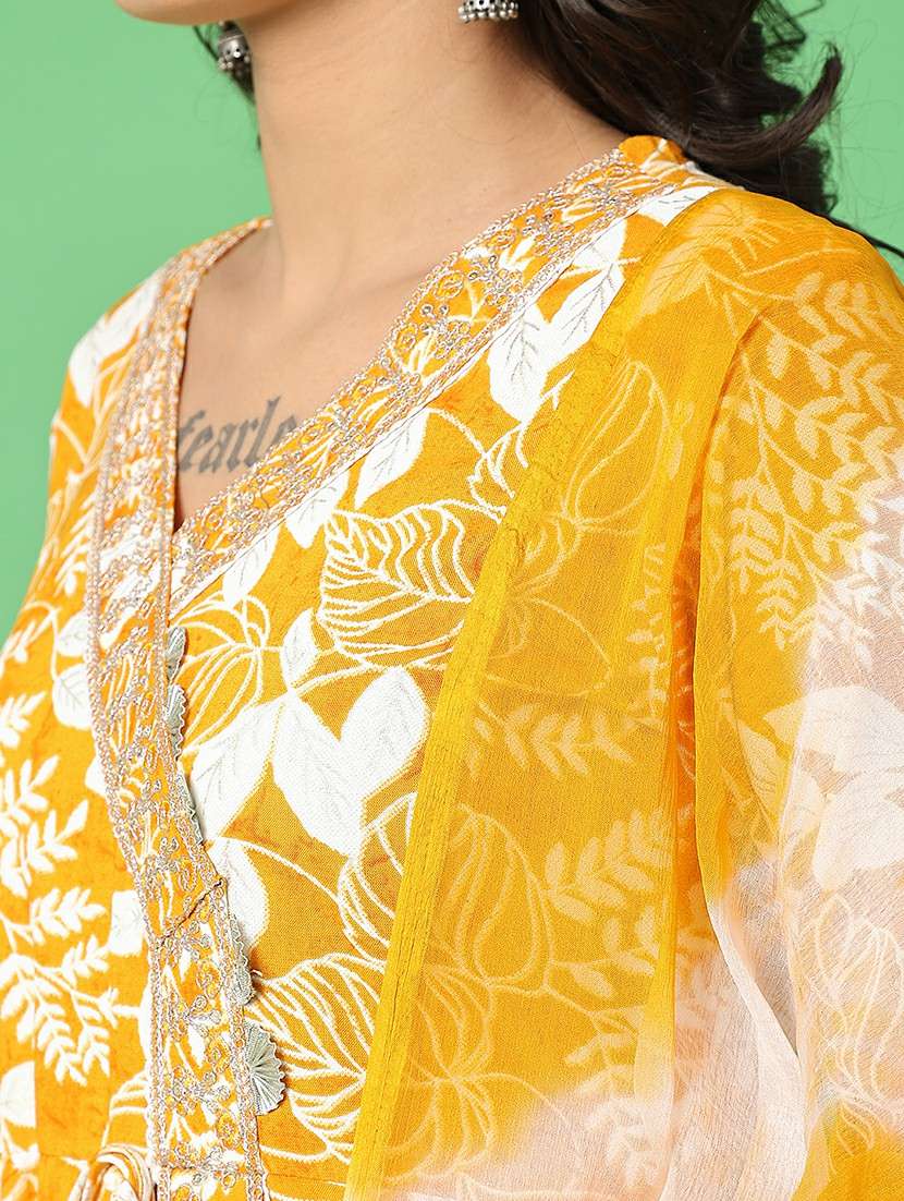 women printed three quarter sleeve kurta pant with dupatta set - 22160500 -  Standard Image - 4