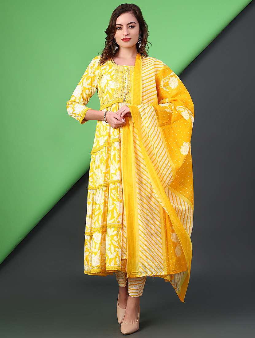 women printed kurta and pant with dupatta set - 22160852 -  Standard Image - 1