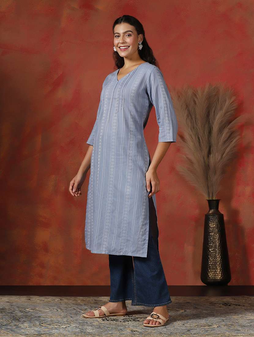 women self design three quarter sleeve straight kurta - 22161019 - Standard Image - 1