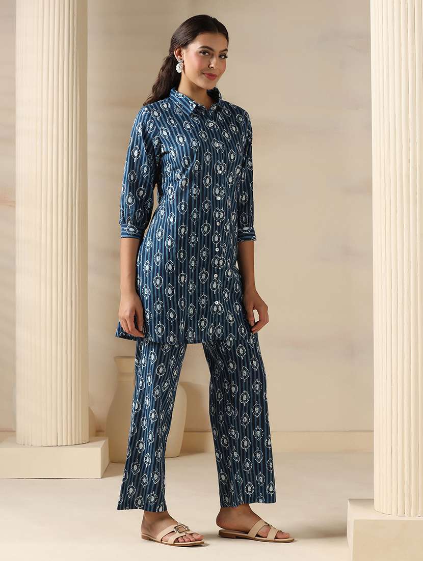 women three quarter sleeve regular fit ethnic co-ord set - 22161029 -  Standard Image - 1