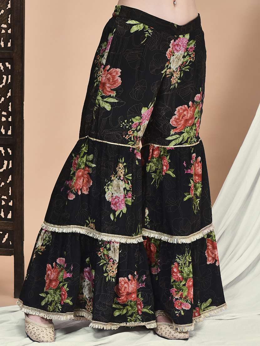 women floral three quarter sleeve kurta sharara with dupatta set - 22161050 -  Standard Image - 4