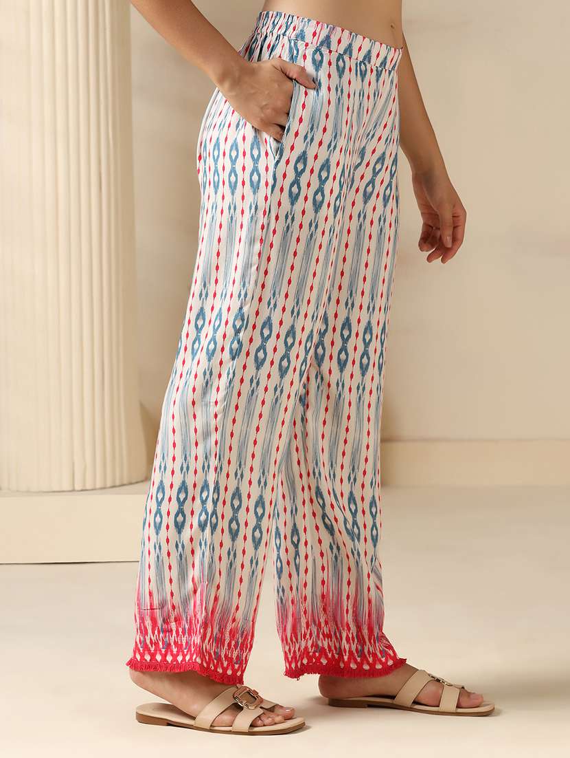 women ikat printed three quarter sleeve kurta pant with dupatta set - 22161068 -  Standard Image - 4