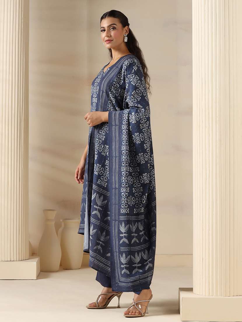 women printed three quarter sleeve kurta pant with dupatta set - 22161079 -  Standard Image - 1