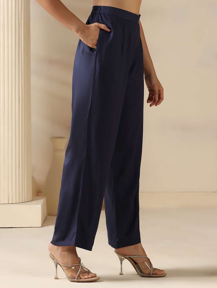 women printed three quarter sleeve kurta pant with dupatta set - 22161079 -  Standard Image - 4