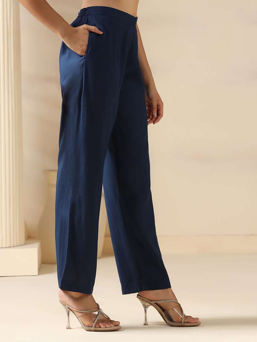 women solid three quarter sleeve kurta pant with dupatta set - 22161083 -  Standard Image - 4