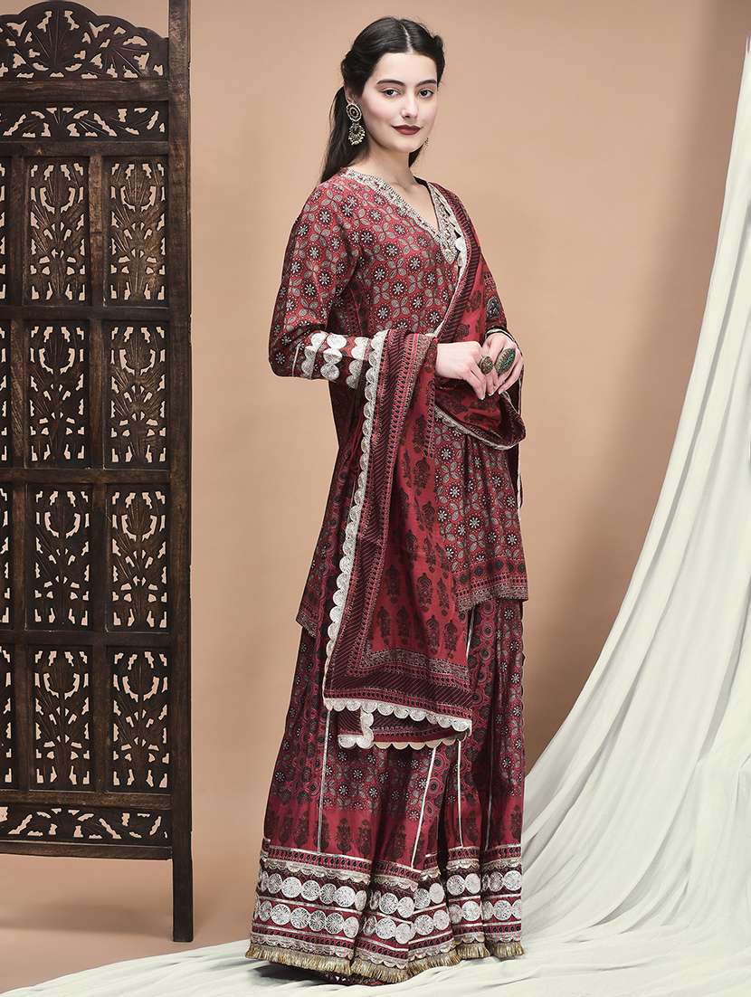 women printed three quarter sleeve kurta skirt with dupatta set - 22161093 -  Standard Image - 1