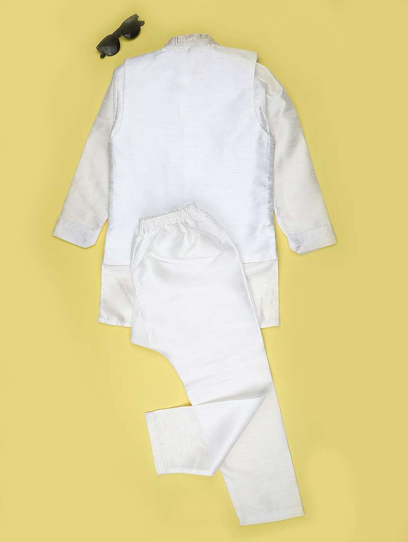 Boys Solid With Work Mandarin Neck Kurta Set - 22161487 -  Standard Image - 1