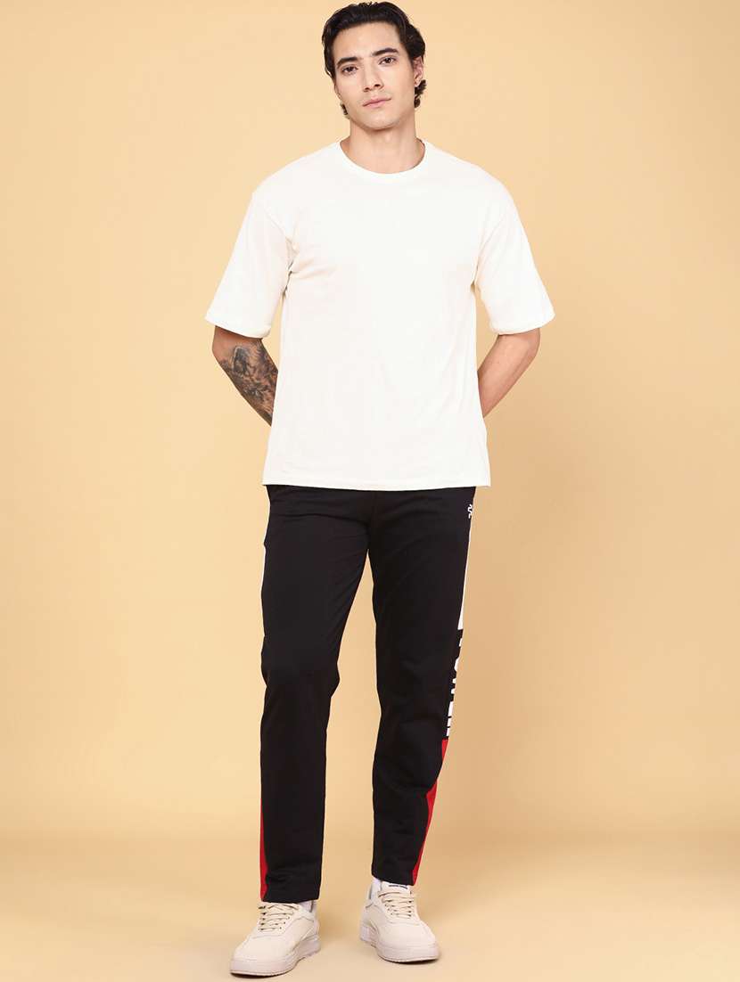 Men Black Cotton Cargo - 22161556 -  Standard Image - 4