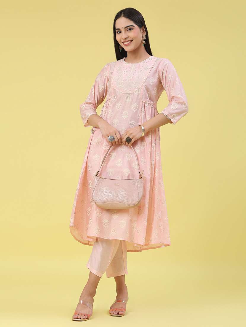 women printed three quarter sleeve kurta pant set