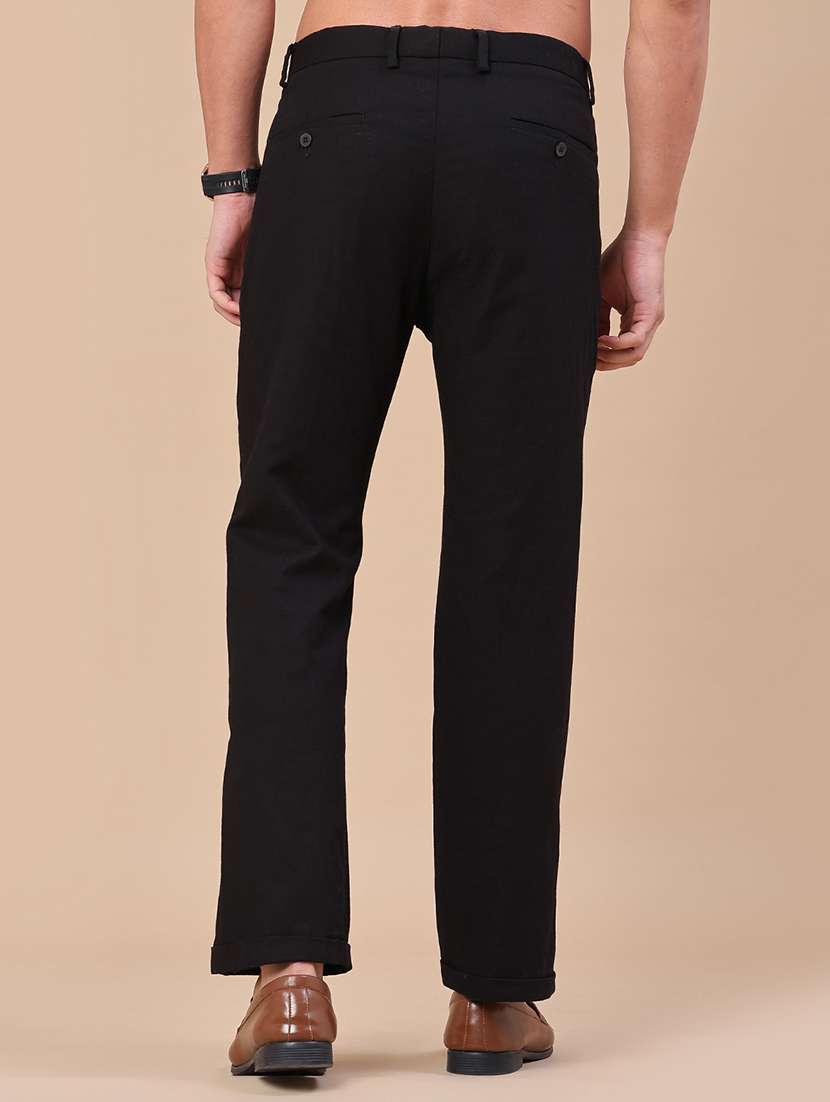 men solid mid rise regular fit chinos - 22162035 -  Standard Image - 4