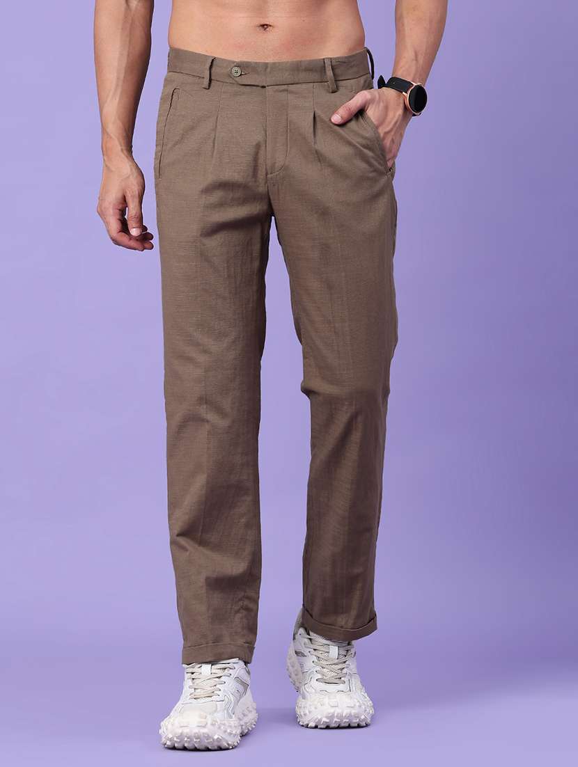 men solid mid rise regular fit chinos