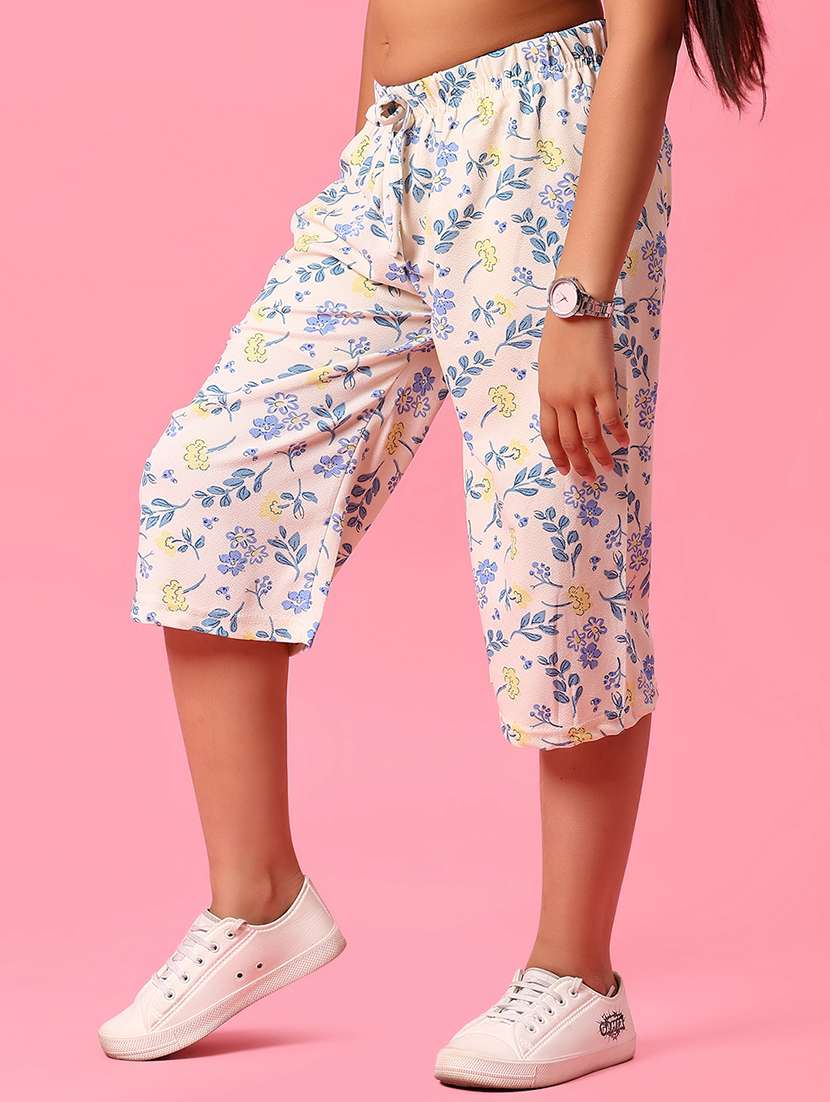 girls floral printed mid rise three-fourth - 22163034 -  Standard Image - 1