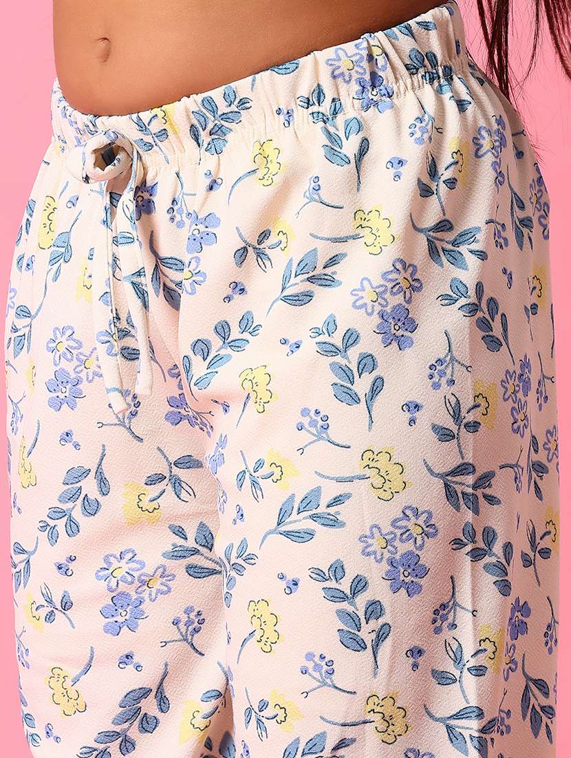 girls floral printed mid rise three-fourth - 22163034 -  Standard Image - 4