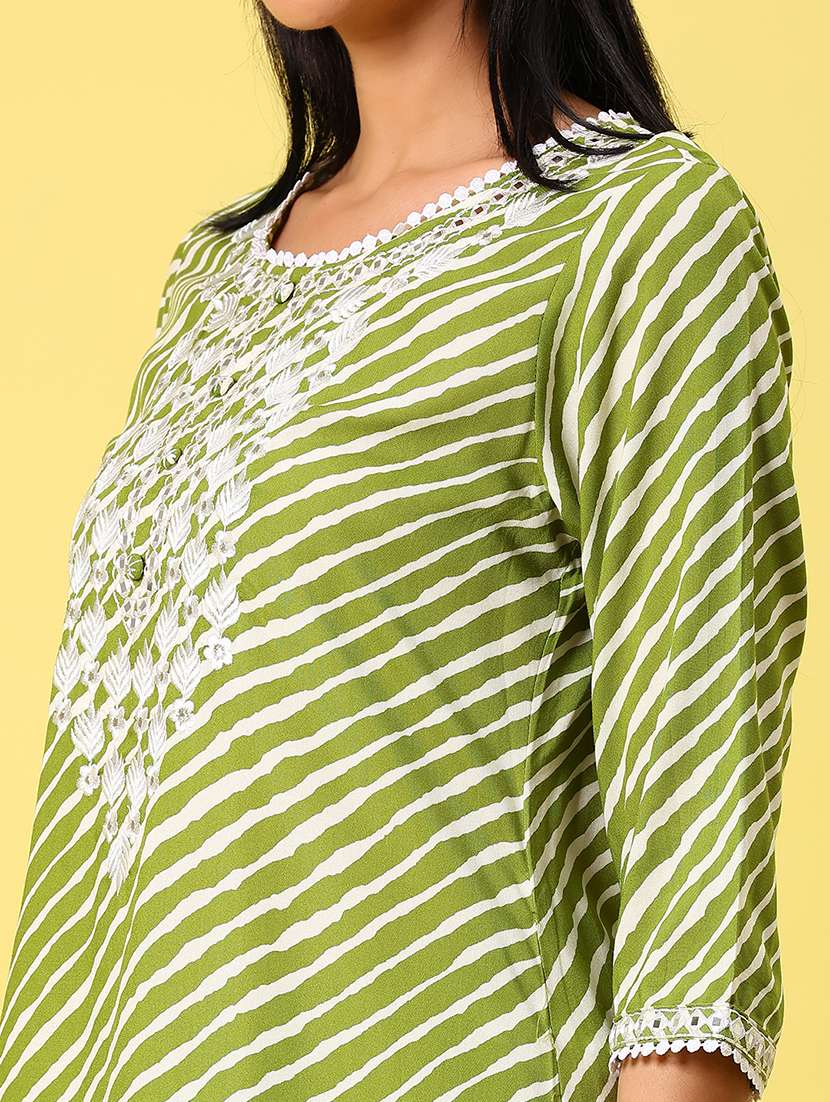 women leheriya three quarter sleeve kurta pant set - 22163269 -  Standard Image - 4