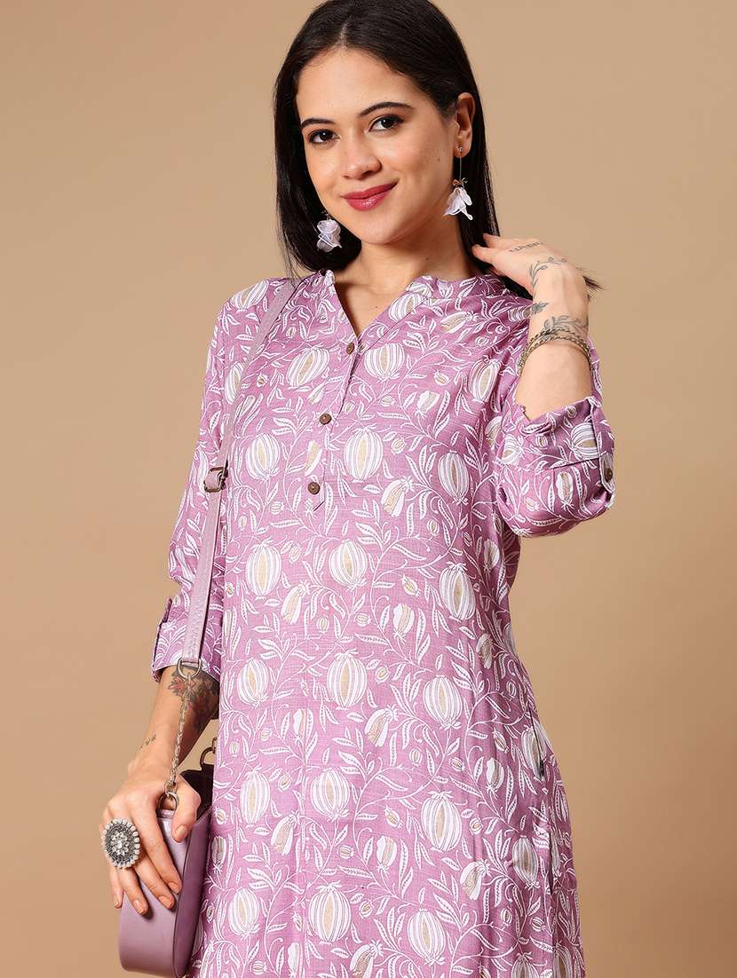women floral printed three quarter sleeve straight kurta - 22163294 -  Standard Image - 4