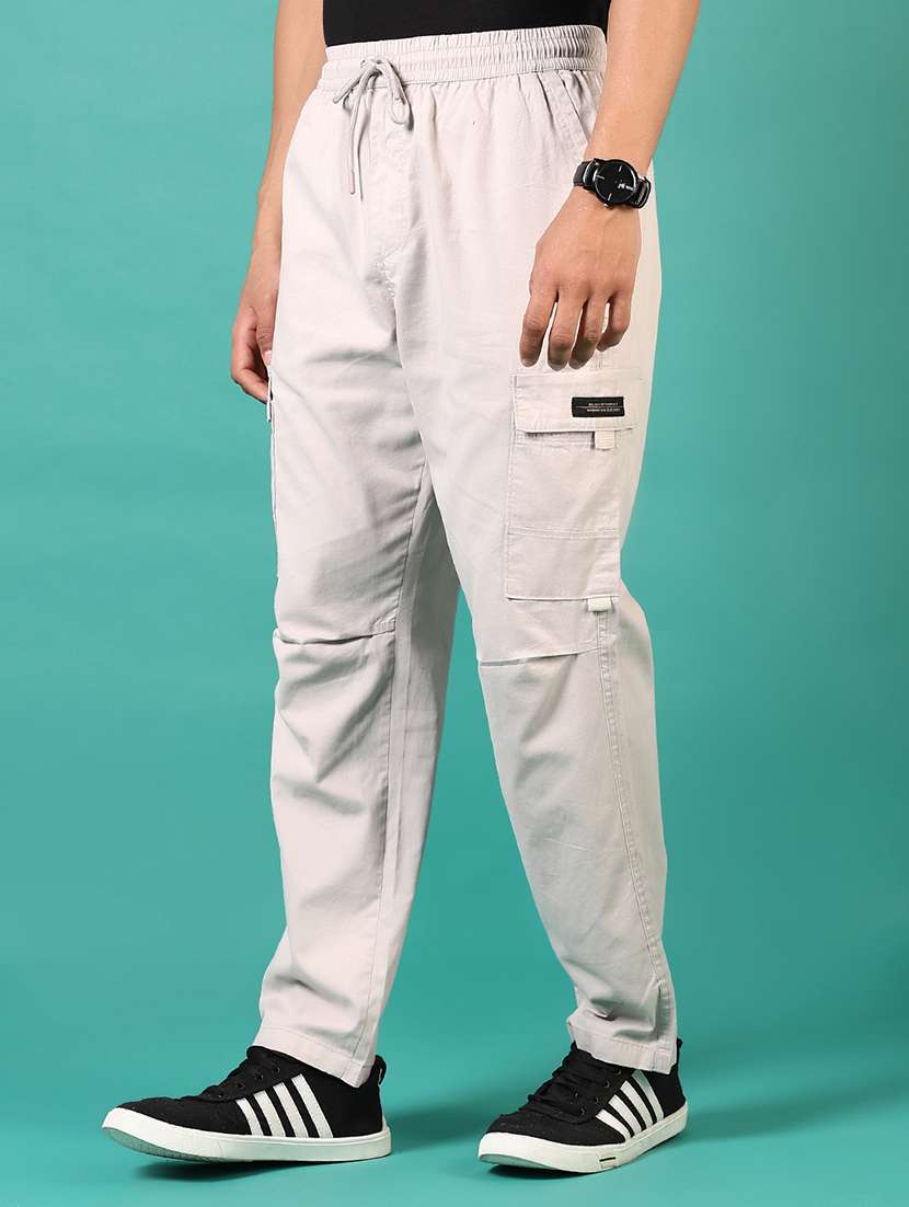 men solid mid rise regular fit cargo - 22163567 -  Standard Image - 1