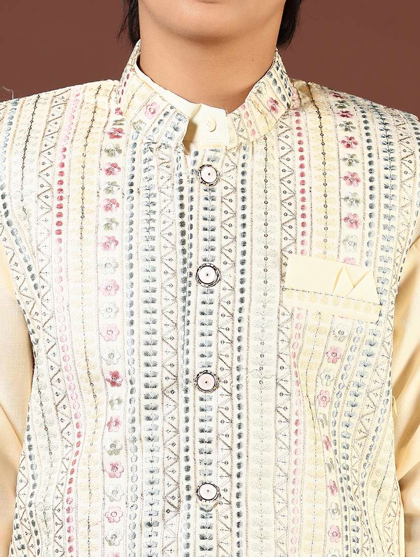 boys embroidered kurta and pyjama set with jacket - 22163787 -  Standard Image - 4