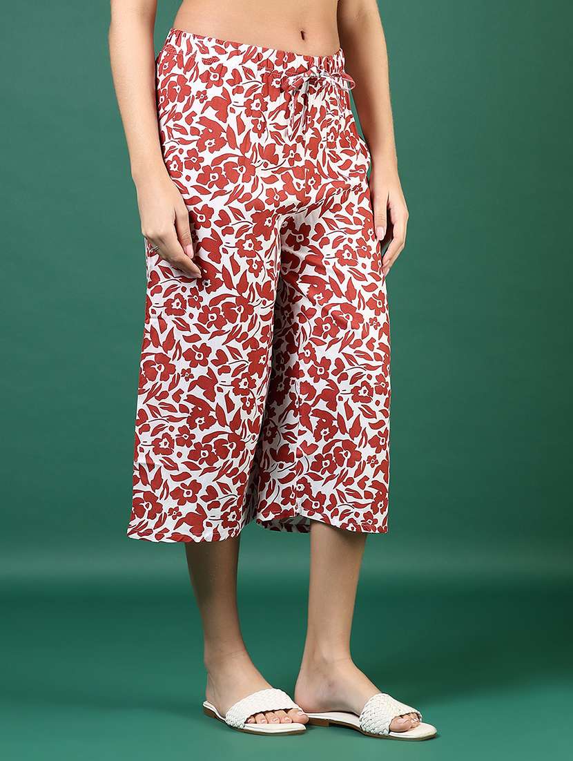 women printed mid rise relaxed fit capri - 22163899 -  Standard Image - 1
