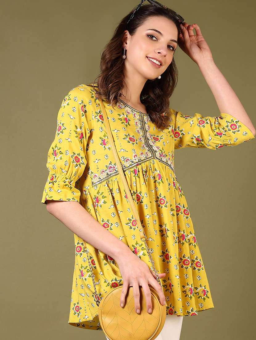 women floral printed three quarter sleeve flared kurti - 22164205 -  Standard Image - 1