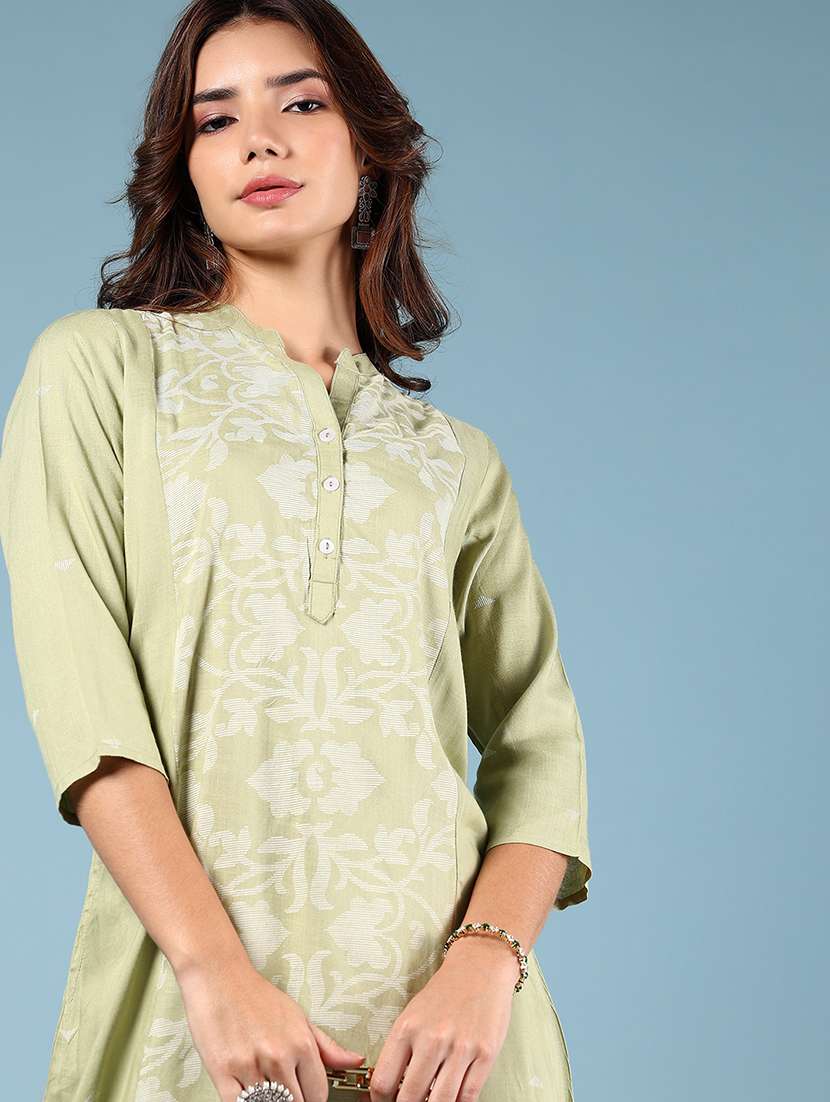 women floral printed three quarter sleeve straight kurta - 22164350 -  Standard Image - 4