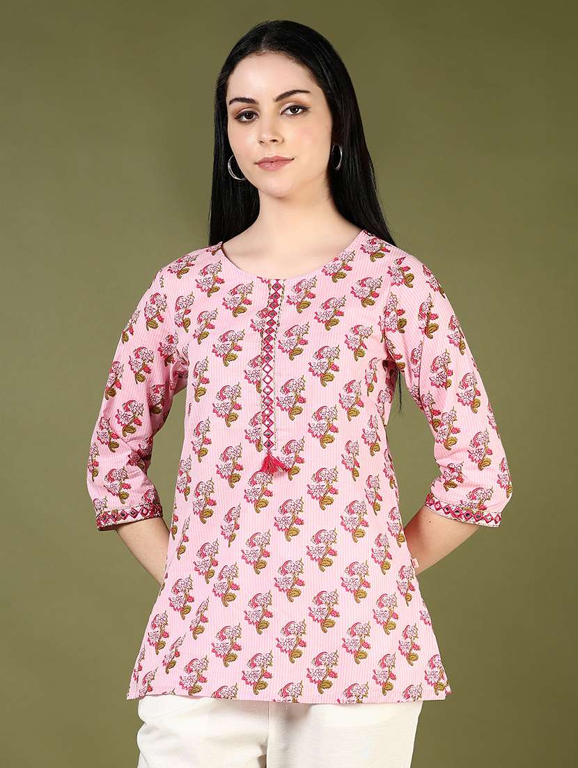 women floral printed three quarter sleeve straight kurti - 22164478 -  Standard Image - 1