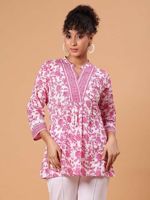 women floral printed three quarter sleeve a-line kurta  - 22164479 -  Standard Image - 0