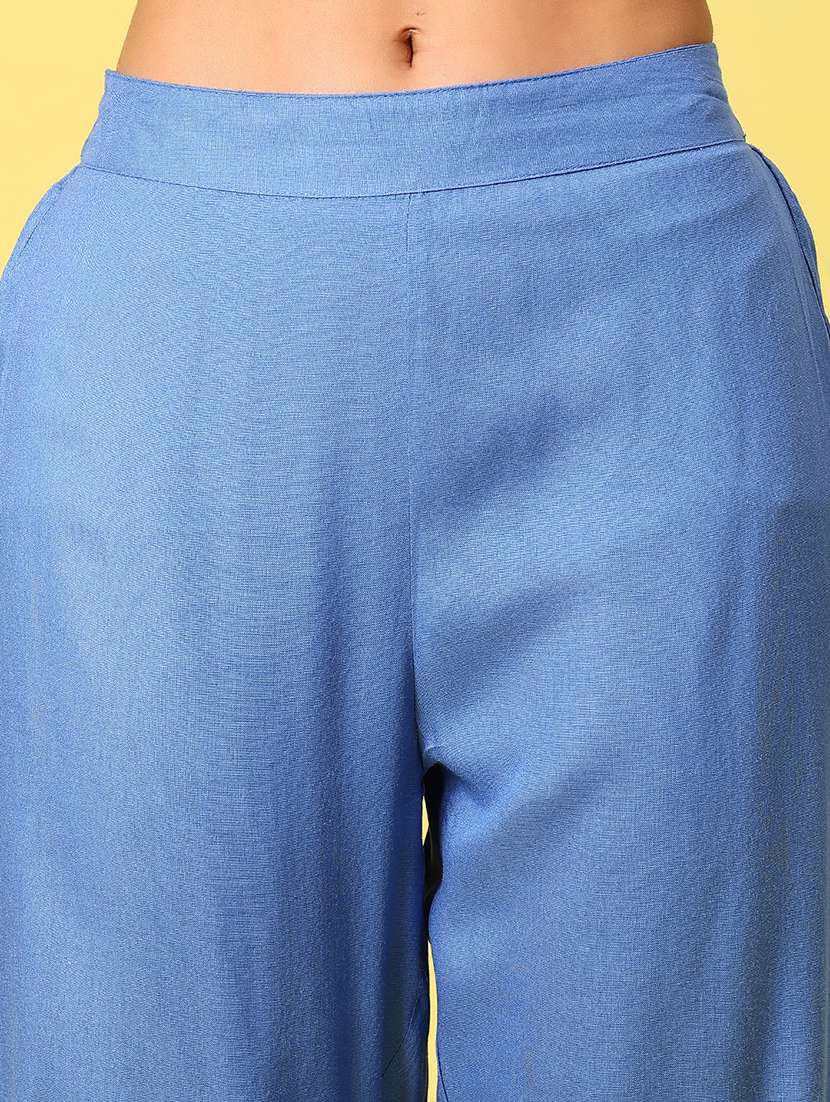 women floral three quarter sleeve kurta pant with dupatta set - 22164908 -  Standard Image - 4