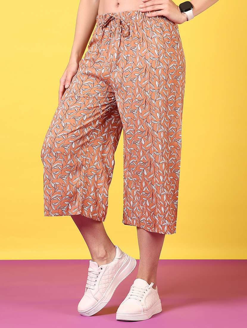 women printed mid rise relaxed fit capri - 22165293 -  Standard Image - 1